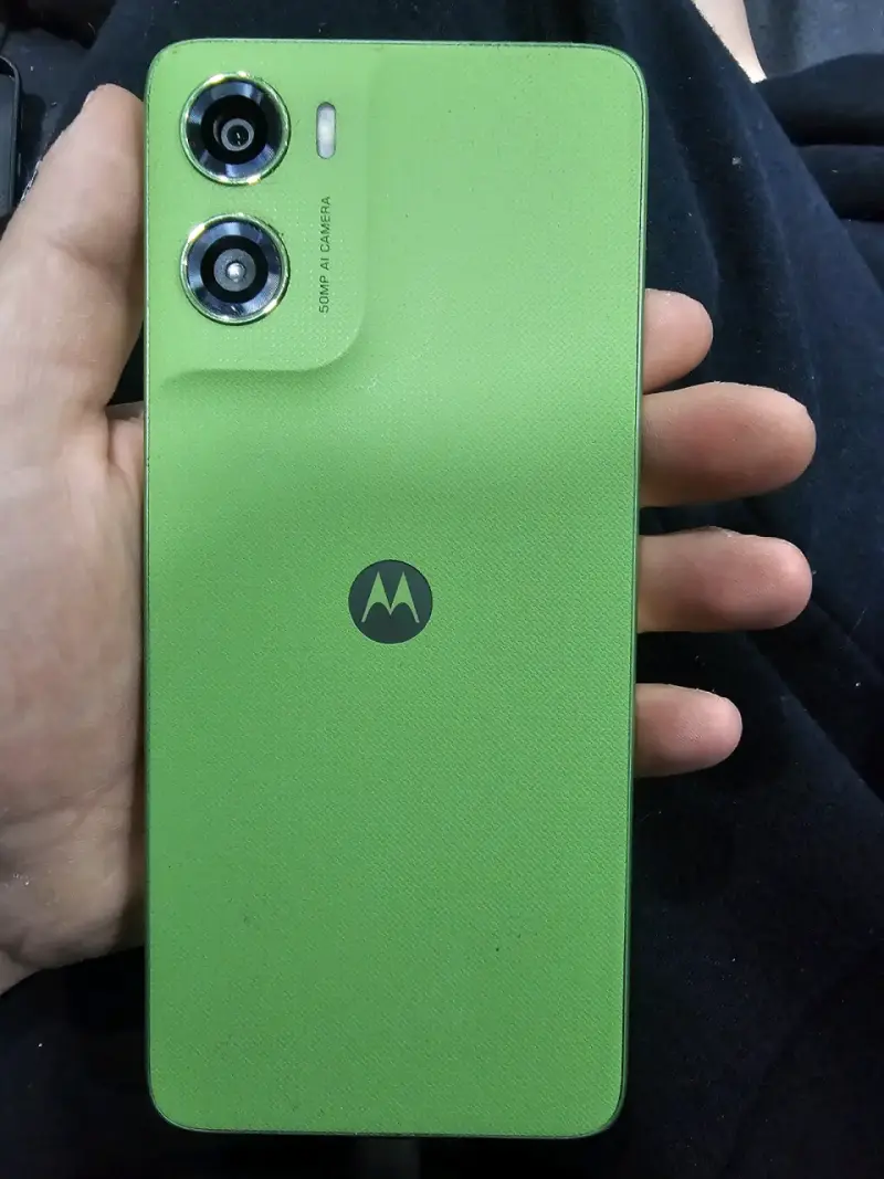 Smartphone Motorola Moto G06 Verde - 3