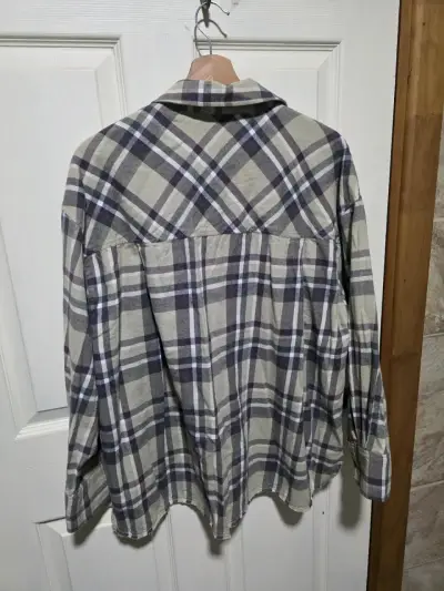Camisa de cuadros Zara para mujer talla L - miniatura 4
