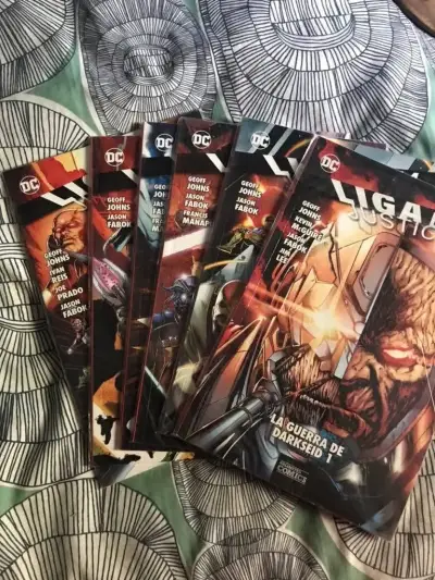 Colección de cómics Liga de la Justicia DC - miniatura 1