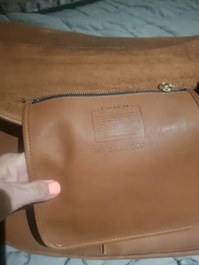 Bolso de cuero marrón Coach con cierre - miniatura 3