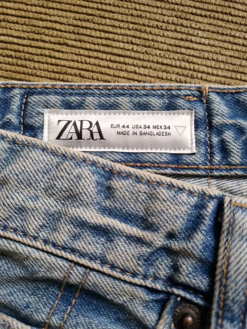 Jeans Zara corte Baggy talla 44 - 3
