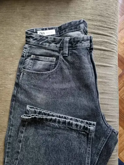 Jeans hombre Baggy Zara talla 46 - miniatura 1