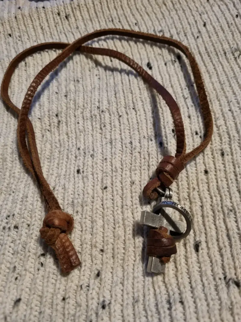 Collar Peltre y Cuero Abercrombie & Fitch Original - 4