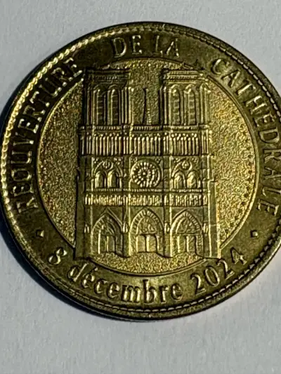 Moneda conmemorativa de Notre Dame 2024 - miniatura 1