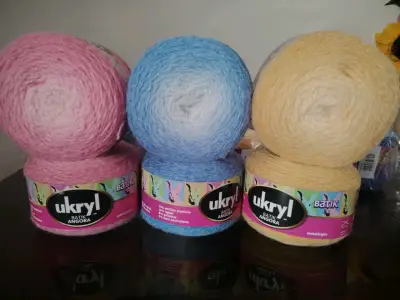 Lana Ukryl Batik Angora en Colores Pastel - miniatura 1