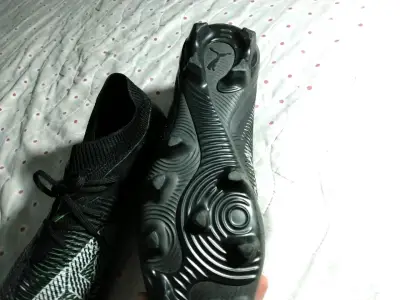 Botines de fútbol Puma Future negros - miniatura 4