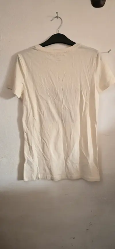 Polera Aeropostale Beige con Logo Colorido - miniatura 2