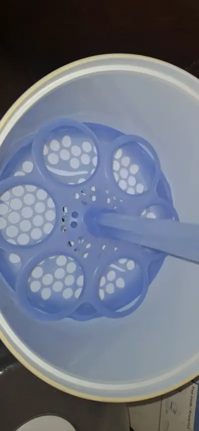 Esterilizador de Biberones Philips Avent a Vapor - miniatura 2