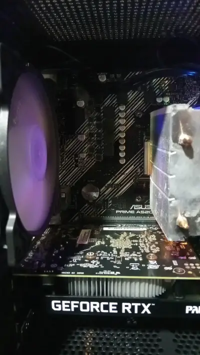 Combo gamer ryzen 5500 con placa madre asus A520MK - miniatura 2