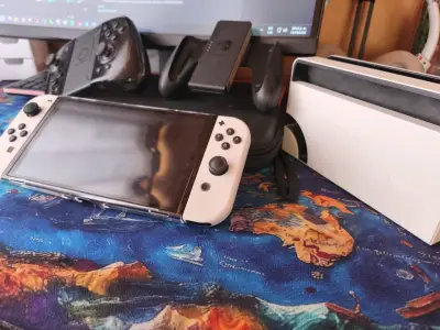Consola Nintendo Switch OLED con juegos incluidos - miniatura 1