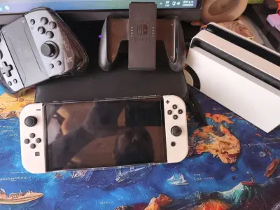 Consola Nintendo Switch OLED con juegos incluidos - miniatura 2