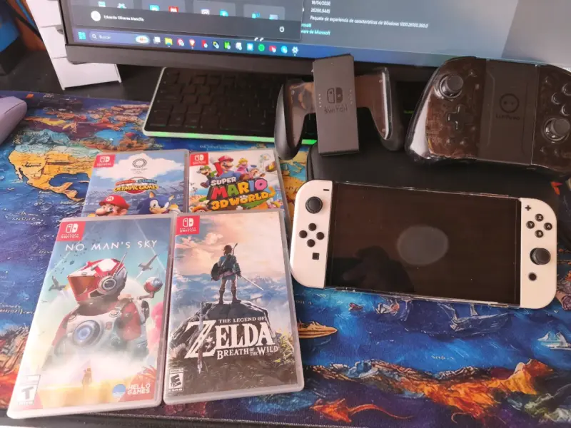 Consola Nintendo Switch OLED con juegos incluidos - 3