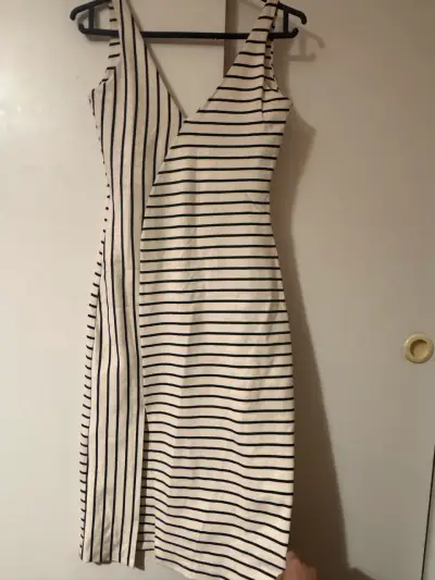 Vestido de rayas blanco y negro Zara Trafaluc - miniatura 1