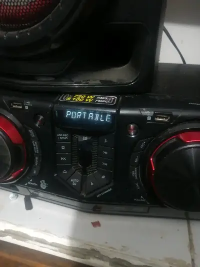 Sistema de sonido LG CAJ5 720W RMS - miniatura 1