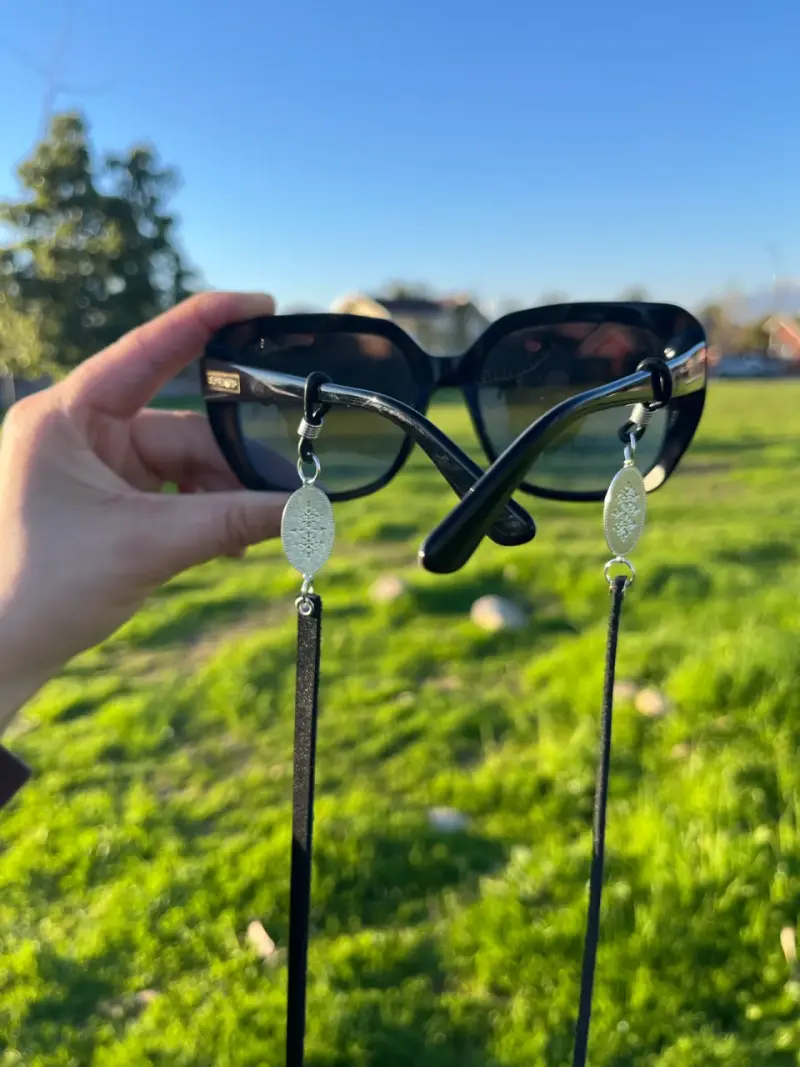 Strap para lentes de cuero natural - 2
