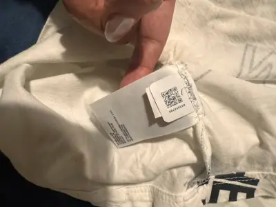Polera The North Face blanca con logo grande - miniatura 3