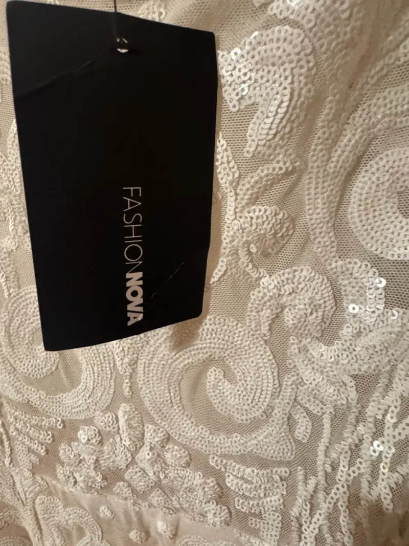 Vestido de Novia  blanco Fashion Nova - 2