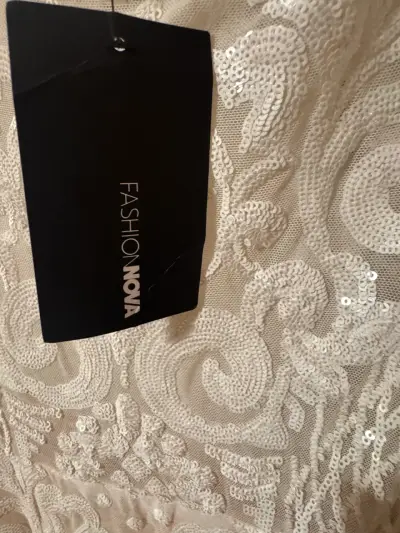 Vestido de Novia  blanco Fashion Nova - miniatura 2