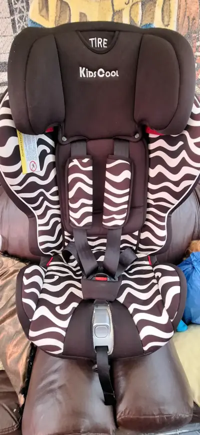 Silla de auto para niños KidsCool TIRE - miniatura 2