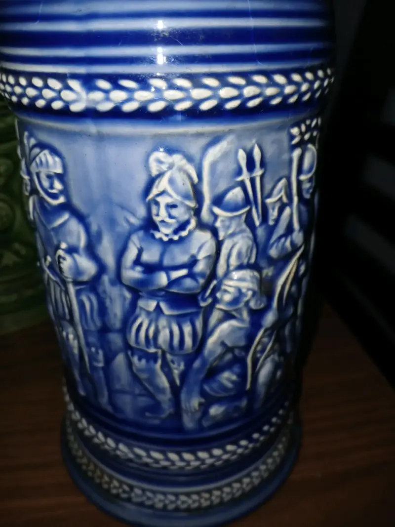 Juego de Vajilla de Porcelana y Tazas Decorativas - 2