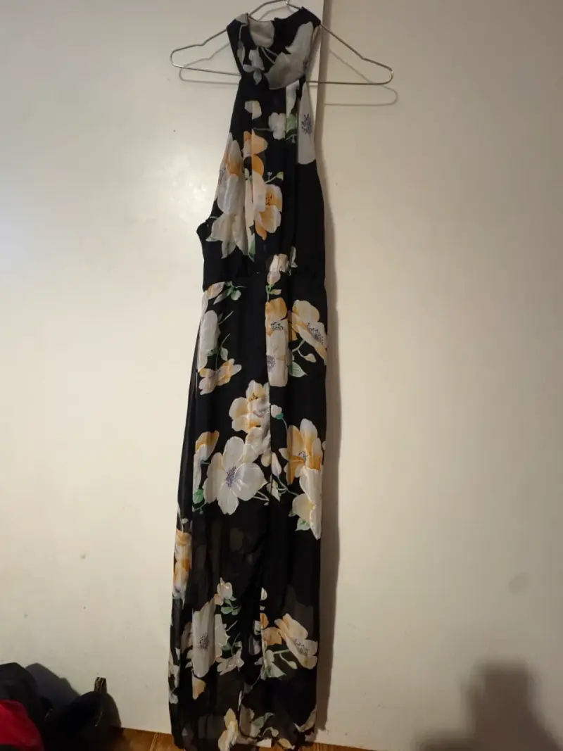 Vestido largo  negro con flores amarillas - 5