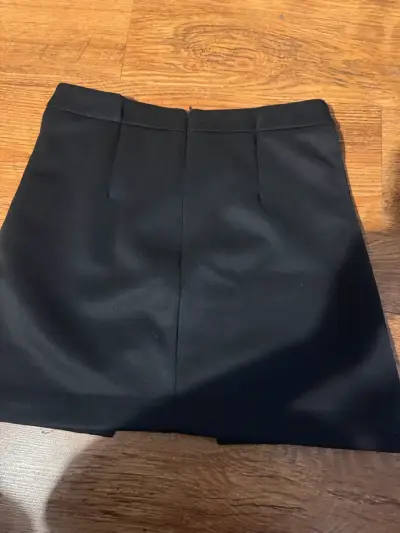 Falda marca Ash negra talla 40 - miniatura 4