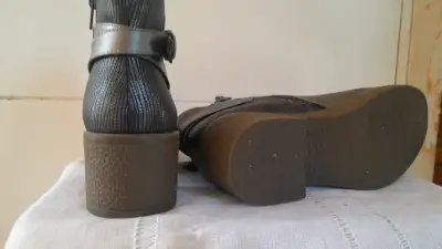 Botines de cuero gris metálico con hebilla lateral - miniatura 3