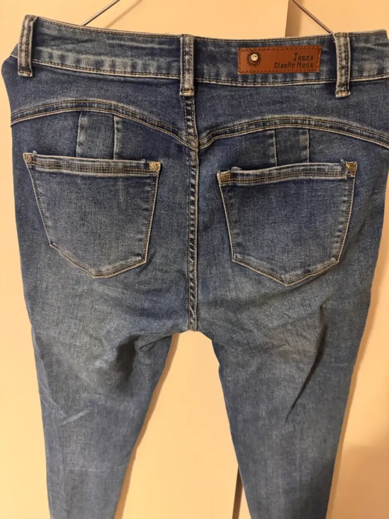 Jeans de mezclilla azul para mujer talla 40 - 2
