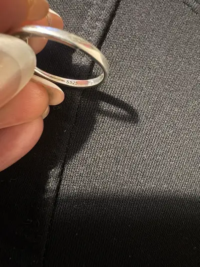 Anillo de plata con esmeralda y circonitas - miniatura 4