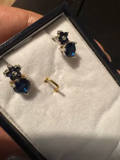 Aros de plata con piedras azules - miniatura 2