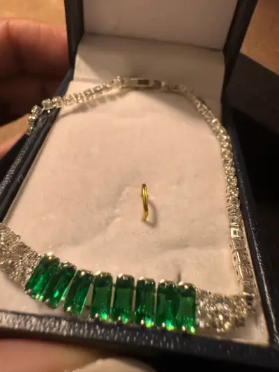 Pulsera de plata con esmeraldas y brillantes - miniatura 1