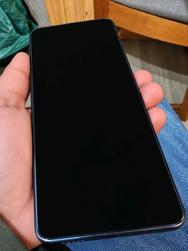 Smartphone Xiaomi Redmi 14C con 256GB de almacenamiento - 5