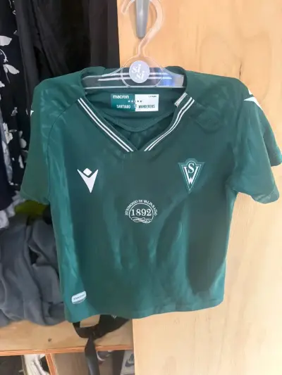 Conjunto de fútbol infantil Santiago Wanderers verde y blanco - miniatura 1