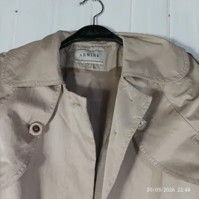 Gabardina beige con botones Armine - miniatura 1