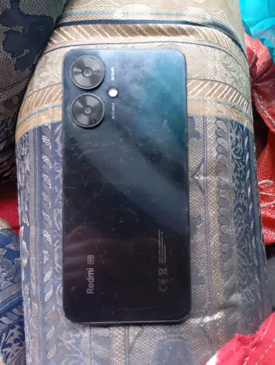 Smartphone Redmi 5G con doble cámara - miniatura 1