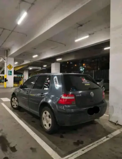 Volkswagen Golf 2005 - miniatura 2