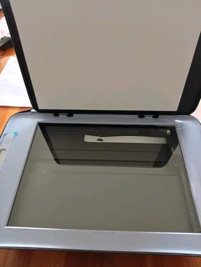 Impresora HP DeskJet 2975 Ink Advantage multifuncional - miniatura 4