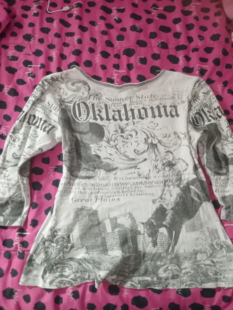 Polera manga larga Y2K - 2