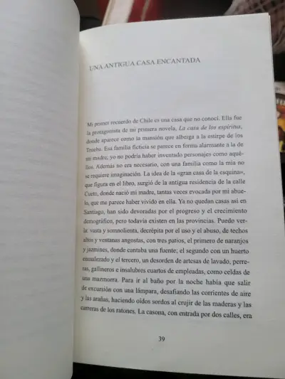 Libro 'Mi País Inventado' de Isabel Allende - miniatura 3