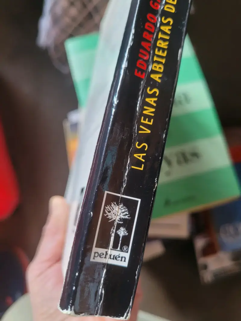 Libro 'Las Venas Abiertas de América Latina' de Eduardo Galeano - 3