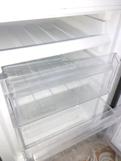 Refrigerador Mademsa A+ con Congelador Inferior - miniatura 3