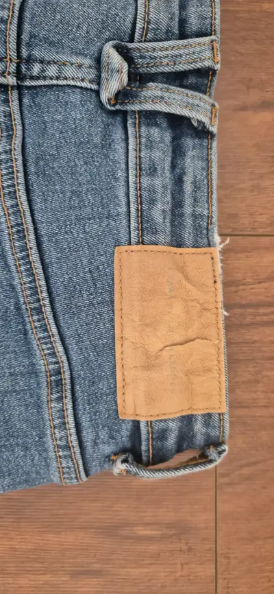 Jeans ajustados de mezclilla azul para mujer - miniatura 2