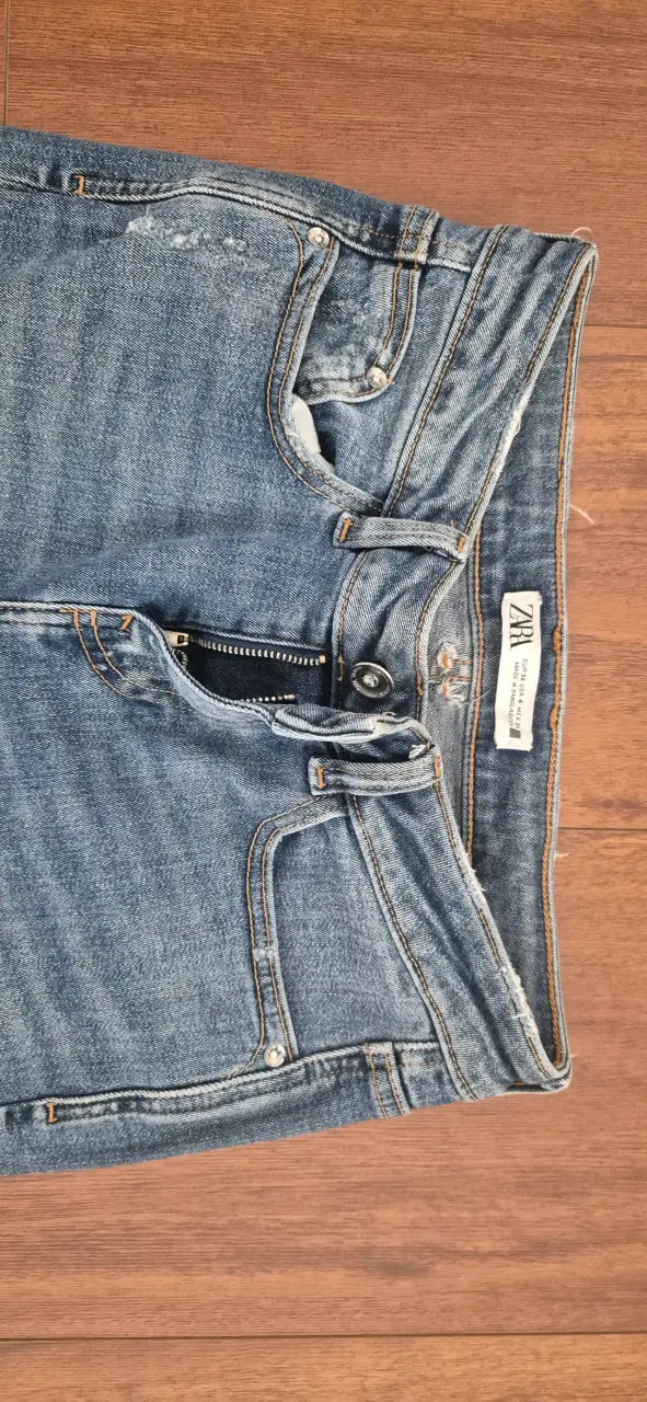 Jeans ajustados de mezclilla azul para mujer - 3