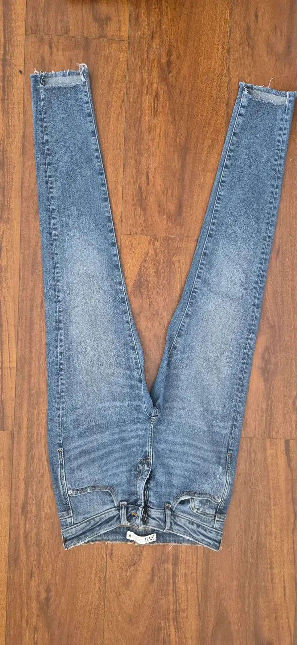 Jeans ajustados de mezclilla azul para mujer - 6
