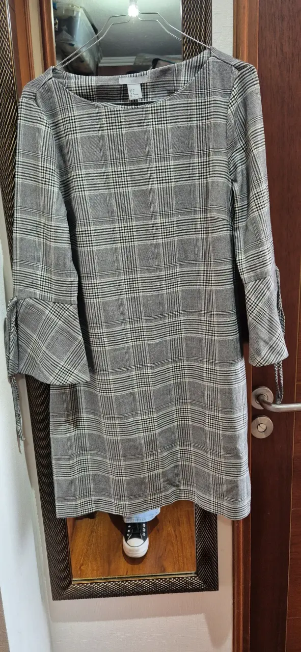 Vestido a cuadros gris H&M talla 38 - 4