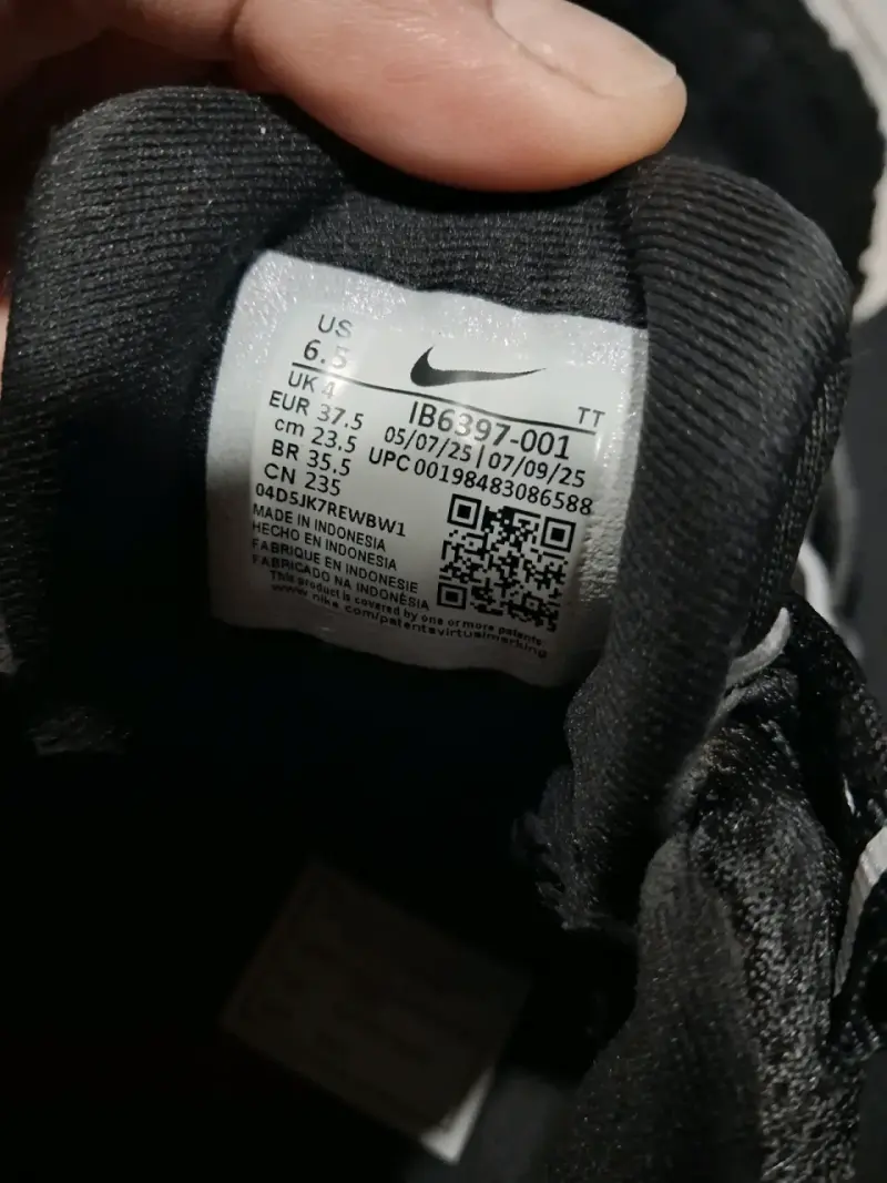 Zapatillas Nike Air Max 95 Negras - 4