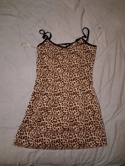 Vestido corto estampado animal print - miniatura 1