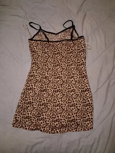 Vestido corto estampado animal print - miniatura 2