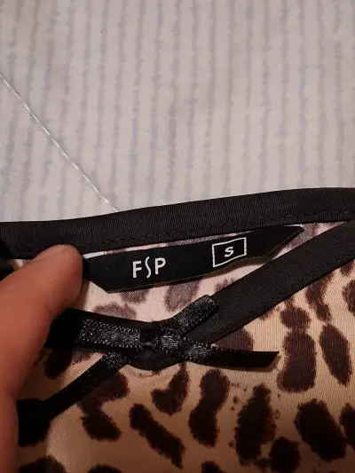 Vestido corto estampado animal print - miniatura 3