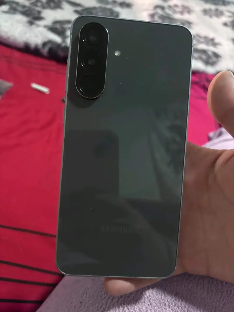 Smartphone Samsung Galaxy en buen estado - 1